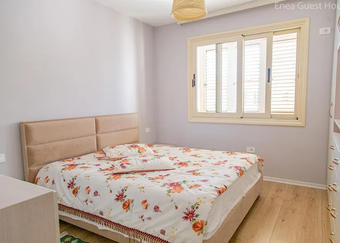 Enea\'S Guest House